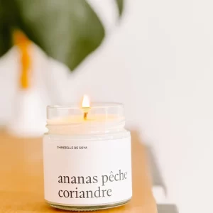 Chandelle à l'ananas pêche & coriandre